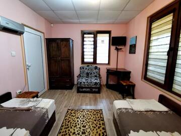 Фото номера Семейное бунгало Дома для отпуска Guest House Kosharite г. Бяла 86