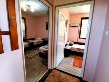 Фото номера Семейное бунгало Дома для отпуска Guest House Kosharite г. Бяла 83