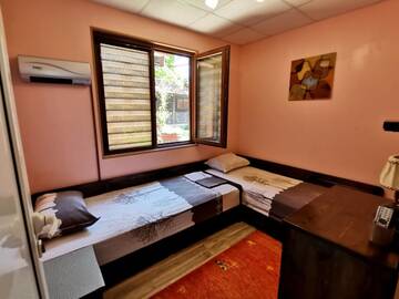 Фото номера Семейное бунгало Дома для отпуска Guest House Kosharite г. Бяла 7