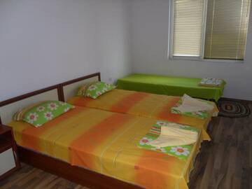 Фото номера Трехместный номер с видом на море Гостевой дом Guest House Kami г. Бяла 5