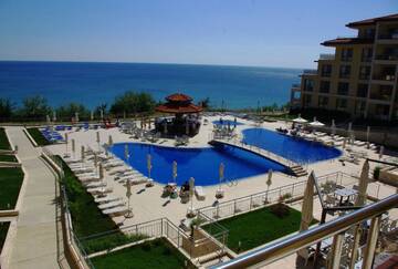 Фотографии Апарт-отели Byala Beach Resort Apartments г. Бяла (Болгария) №4 Фото Апарт-отели Byala Beach Resort Apartments г. Бяла 4